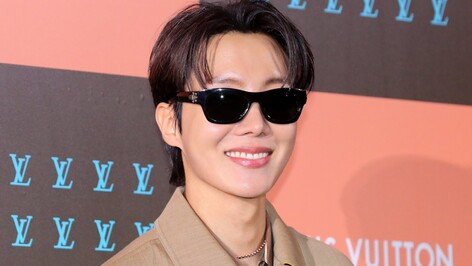 BTS 제이홉, 18일 생일 맞아 1억원 기부…모교 후배 지원