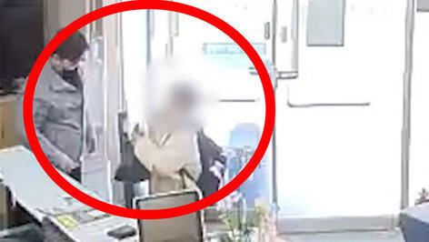 “응원 왔어요” 용돈 모아 선물­…지구대 찾은 초등생, 이유는?