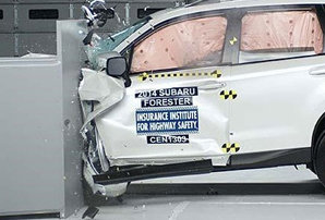 2013 IIHS 소형 SUV 충돌테스트