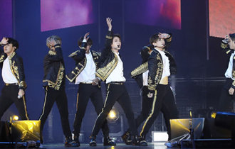 BTS wins Favorite Social Artist at American Music Awards