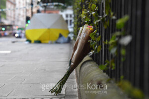 영국 런던서 소말리아계 19세 男 흉기 난동… 1명 사망 6명