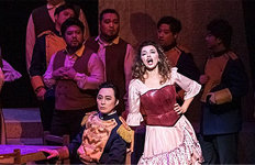 검은 옷의 여신들로 표현한카르멘의 치명적 운명