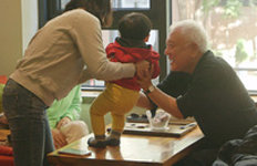 폐암4기 극복한 김한길“빨리 손주 보고 싶다”