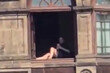 대통령궁서 다리 내놓고 일광욕…멕시코 고위관리 사임
