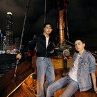 세븐틴 민규·버논, 홍콩의 밤에 취하다