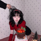 에스파 카리나, 바닥 기며 고양이 포즈…제법 사람 같았어 [DA★]