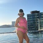 랄랄, 핫핑크 수영복 입고 한마디…“삼계탕 아님” [DA★]