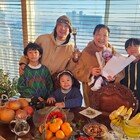 하하, 母 융드옥정 근황 공개…3대가 함께한 새해 가족사진 [DA★]