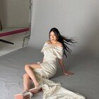 에이핑크 오하영, 바닥에 누워 도발 포즈…아찔한 섹시미 [DA★]