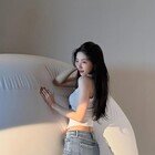 수지, 크롭티에 청바지만 입었는데…이민정도 반했다 [DA★]