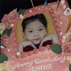 제니, 30번째 생일 케이크 공개…어린 시절 사진에 “기분이 이상해”