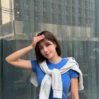 권은비, 크롭티 입고 ‘한 줌 허리’ 인증…청순 섹시의 정석 [DA★]