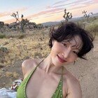 화사, 아찔 비키니 입고 한껏…“좋아하는 노을” [DA★]