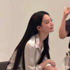 ‘김우빈♥’ 신민아, 나이 거꾸로 먹나…갈수록 어려지는 미모 [DA★]