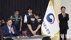 [사설]‘영업이익 N% 성과급’에다 노노갈등 방치하면 망국병 될 것