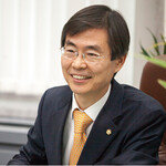 “나는 자갈치 지게꾼 아들… ‘개천에서 용 나는’ 세상 만들 것”