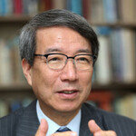 “준비 안 된 대통령들, 죄다 재벌에게 속았다”