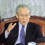 昌, 짜고 치는 인터뷰 한 까닭은…