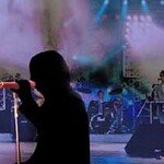 얼굴 없는 가수들 전성시대