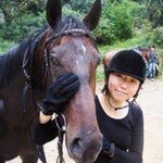 말 타고 국토종단한 ‘여대생 승마단’