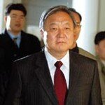 ‘비운의 황태자’ 정치인생 막내리나