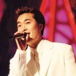 10대들의 우상 음악적 홀로서기