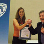 ‘로봇’이 팔씨름에서 졌지만…