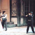 ‘사랑의 열병’ 가득한 서정적 무대 