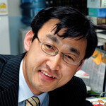 모든 사회현상에 양면성으로 접근하라