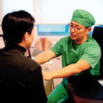 가슴 달린 남자들 “여름이 무서워”