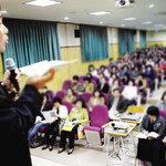 진로 지도 부탁합니다 … ‘교실의 굴욕’