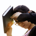 “나, 밥 먹을 때 콧물 흘리고 햇빛 피하는 여자야!”