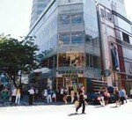 종로엔 왜 커피 전문점이 많지?