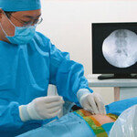 디스크 수술했는데도 아파 죽겠다고?