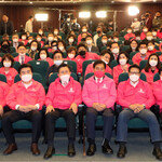 마지못해 통합당 찍은 ‘이남자’ 8人에게 보수정당이란