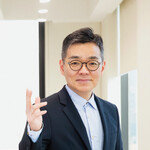 “가난한 MZ세대 아닌, 5070 욕망 사로잡는 기업이 살아남는다”