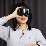 [영상] ‘공룡 비늘까지 느낀다’ 실제보다 더 진짜 같은 ‘비전 프로’