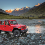 여름 캠핑의 든든한 동반자 오프로더