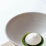 요리의 화룡점정 ‘달래 오일’ 한 방울