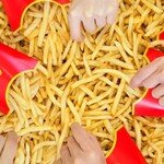 감자튀김 하나도 재미있게 먹는 Z세대