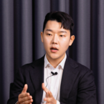 [영상] “달러 투자는 가격 예측 빗나가도 이득… 달러 보유하는 것만으로도 방어 효과”