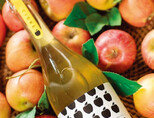 충북 충주 ‘작은 알자스’에서 생산하는 사과 와인 ‘레돔 시드르’. [사진 제공·작은 알자스]