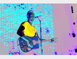 4월 15일 서울에서 공연한 록밴드 콜드플레이의 리더 크리스 마틴.[사진 제공 · 현대카드]