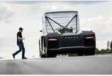 볼보트럭, 2400마력 아이언 나이트 공개 ‘헬기보다 빨라’
