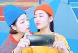 LG V40 새 CF 영상에 네티즌 설왕설래, 왜?