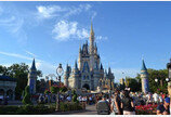 “돈 만 밝힌다” 비판에도…디즈니랜드 입장료 1년 만에 또 인상