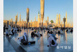 마호메트의 무덤이 있는 메디나 성지도 개방한 사우디 정부[전승훈의 아트로드]