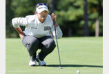 ‘8언더파’ 유해란, LPGA 메이뱅크 챔피언십 첫날 2위…선두와 1타 차