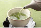 녹차  하루 세 잔, 비만 물리치는 ‘천연 위고비’인 이유