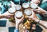 술이 외국어 실력을 높여준다고? 올해 ‘이그노벨상’ 받은 英 연구